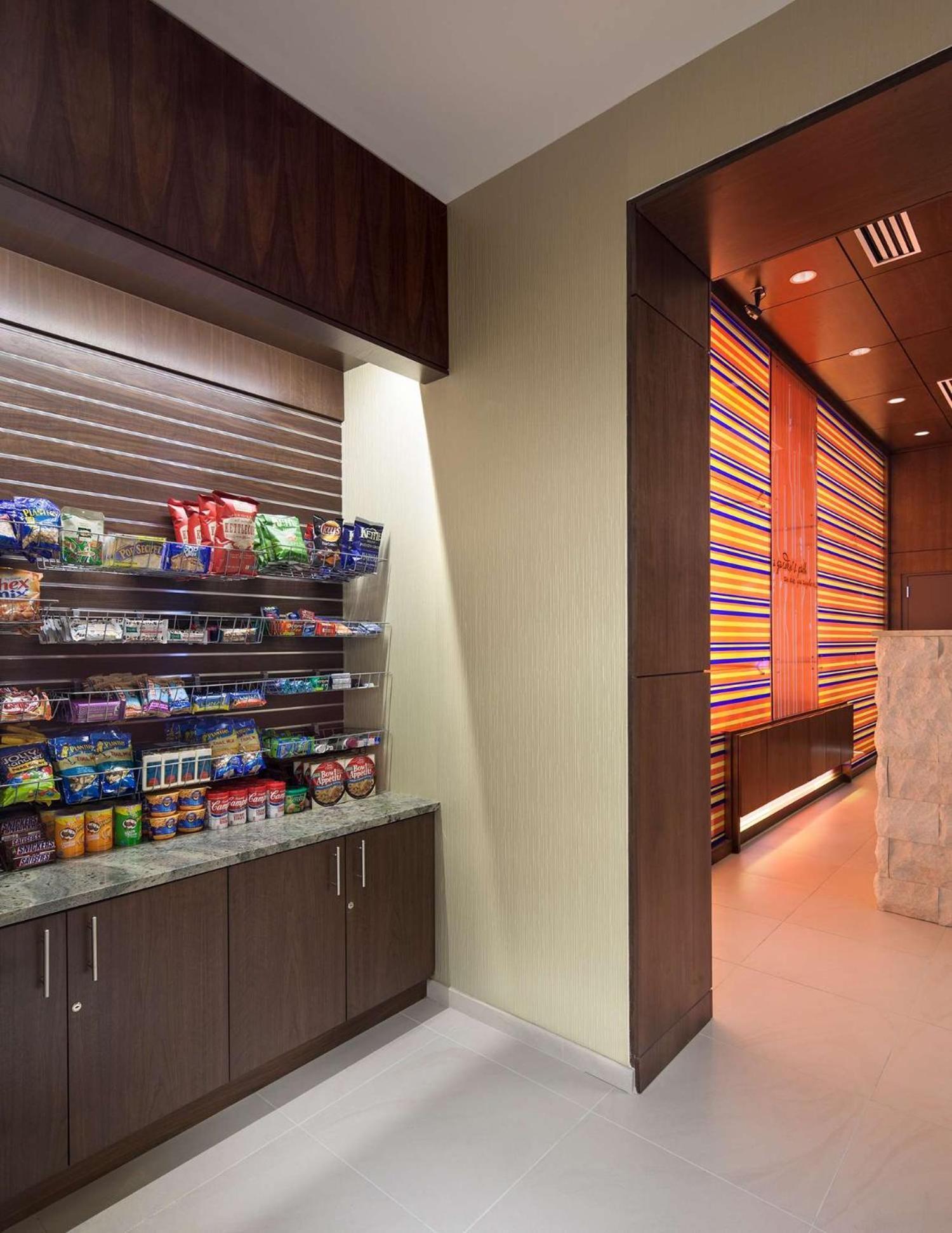 Hilton Garden Inn Atlanta Midtown Εξωτερικό φωτογραφία
